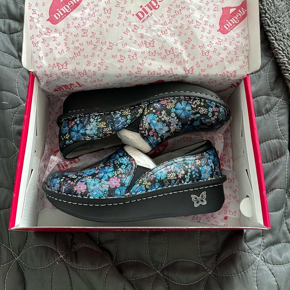Alegria Slip on Debra shoes